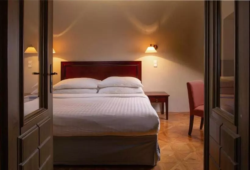 Executive-sviitti, Charles Bridge Rooms & Suites By Sivek Hotels