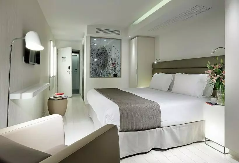 اتاق استاندارد, Eurostars Book