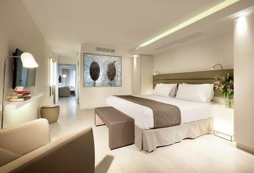 سوییت, Eurostars Book