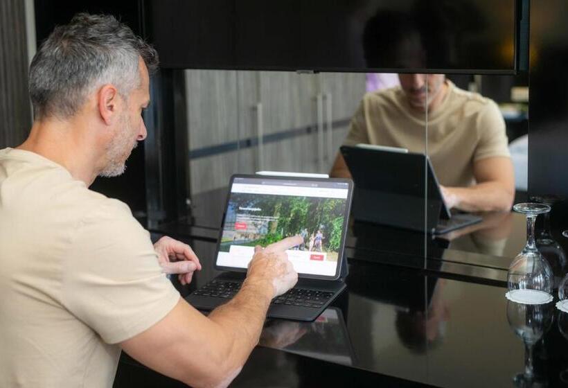 اتاق سوپریور با بالکن, Gotthard Therme Hotel & Conference