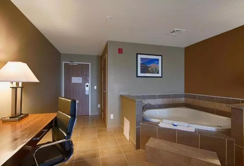 キングサイズベッドのスタンダードルーム, Best Western California City Inn & Suites