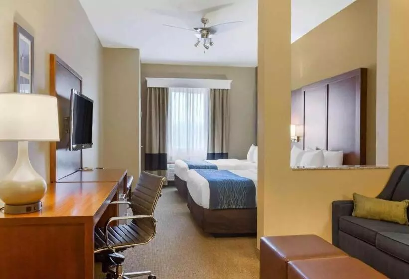 スイート, Comfort Inn & Suites