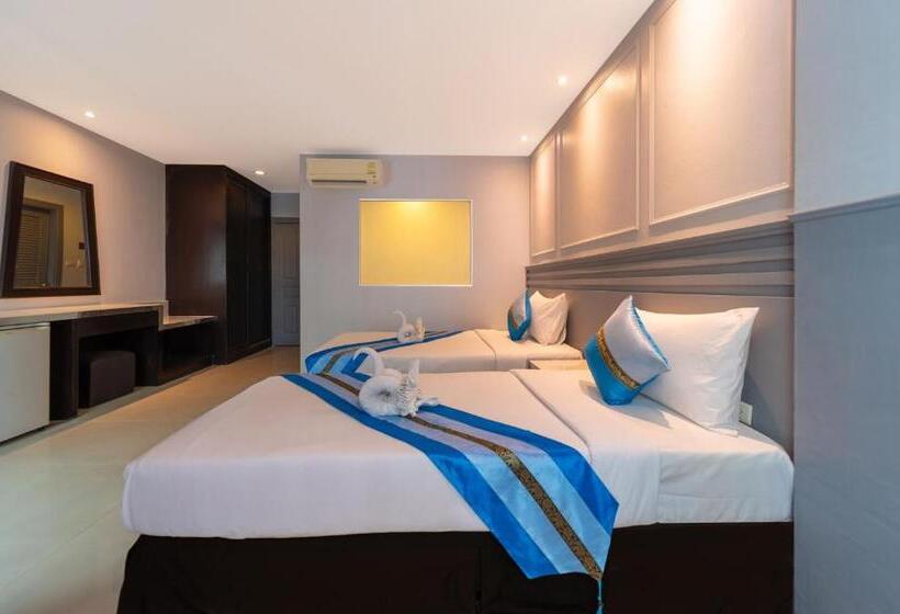 Superior Oda, Fundee Boutique