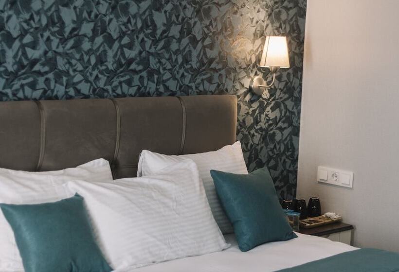 اتاق استاندارد یک نفره, Melrose House