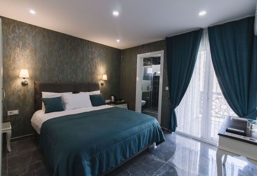 اتاق استاندارد یک نفره, Melrose House