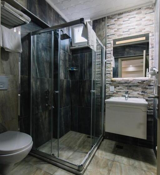 اتاق استاندارد یک نفره, Melrose House