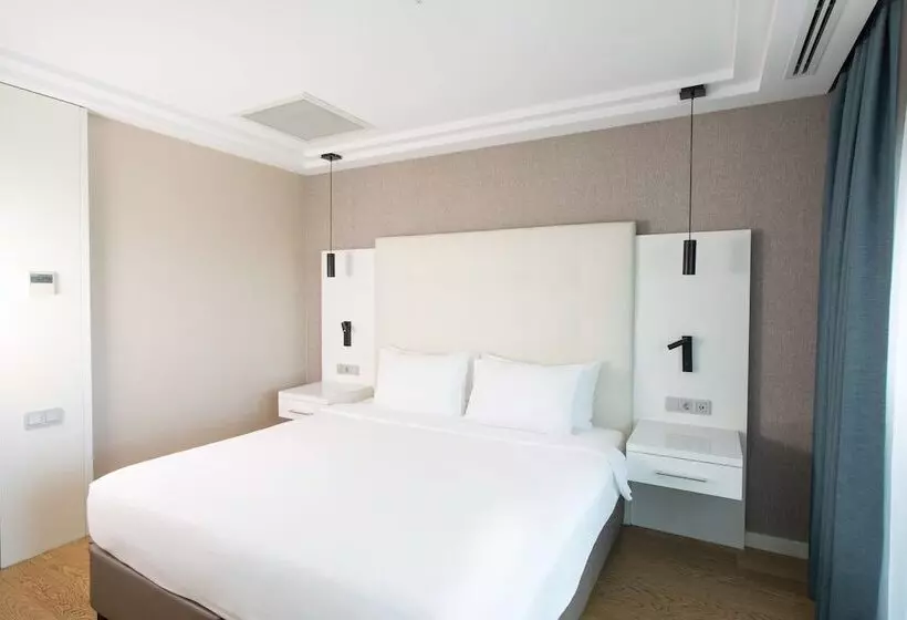 景色の見える一ベッドルームアパートメント, Radisson Residences Avrupa Tem Istanbul