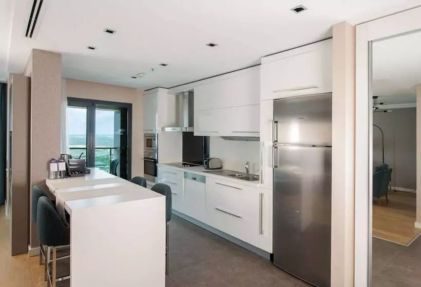 家族用アパートメント, Radisson Residences Avrupa Tem Istanbul
