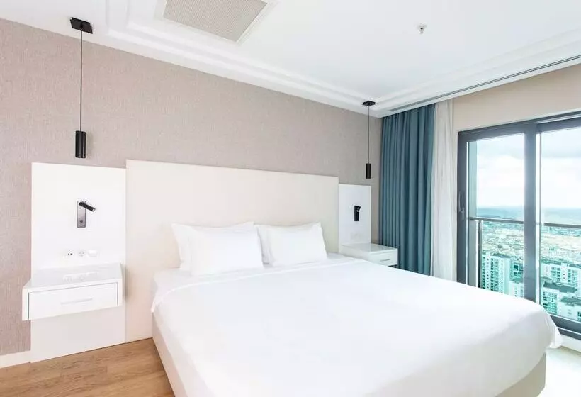 家族用アパートメント, Radisson Residences Avrupa Tem Istanbul