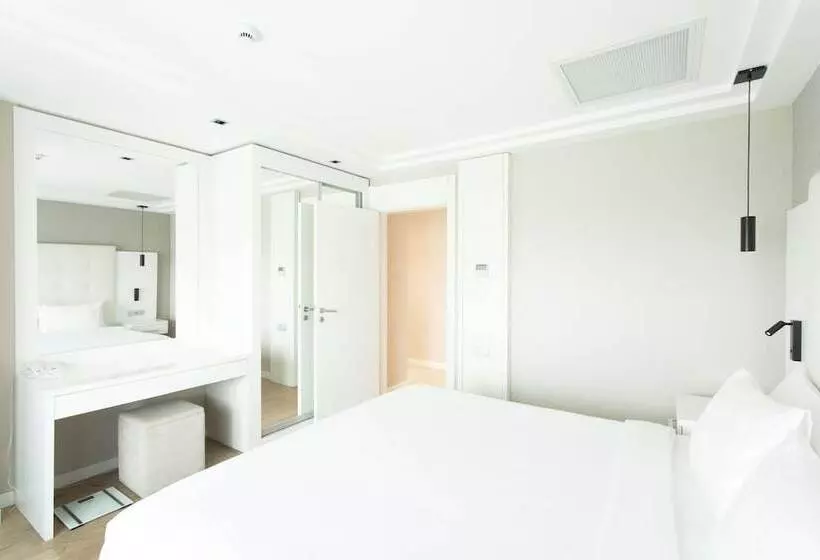 家族用アパートメント, Radisson Residences Avrupa Tem Istanbul