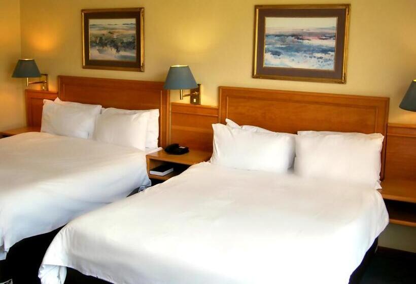 غرفة ديلوكس عائلية, Safari Hotel & Convention Centre