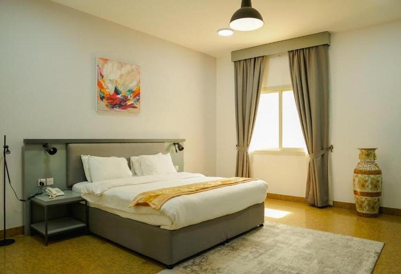 标准间, Safeer International