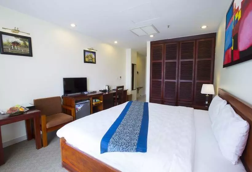 Superior Yhden Hengen Huone, Vientiane Plaza