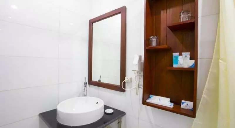 Superior Kolmen Hengen Huone, Vientiane Plaza