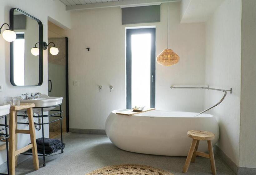 Номер Премиум, Yacht Boheme Hotel Boutique Class   Adults Only