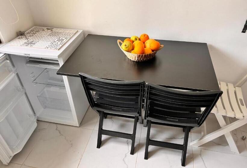 اتاق استاندارد سه نفره, Hemeransanatolia