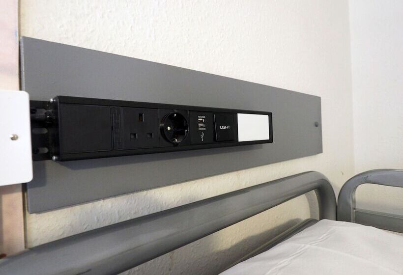 带共用卧室公用房间的床, St Christopher S The Inn   London Bridge