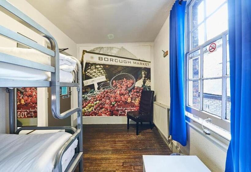 Номер Стандарт с Койками, St Christopher S The Inn   London Bridge