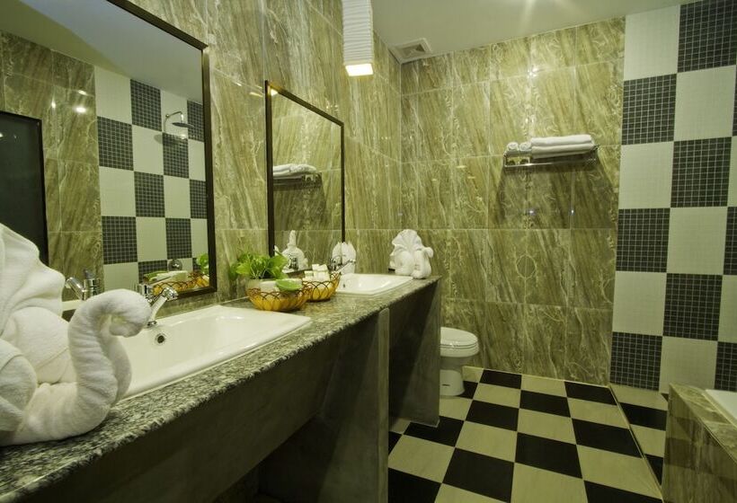 اتاق لوکس, Central Boutique Angkor Hotel