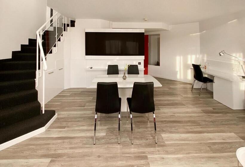 Люкс, Dormero Hotel Düsseldorf