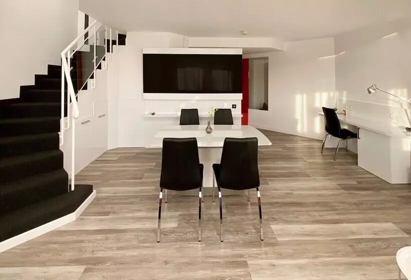 سوییت, Dormero Hotel Düsseldorf