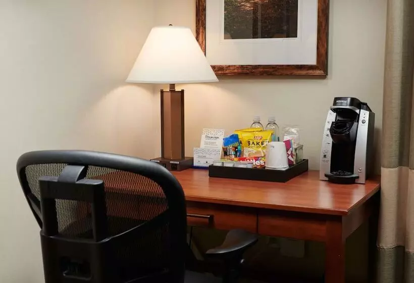 اتاق پرمیوم, Hampton Inn & Suites Salem, Or