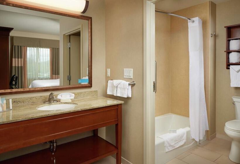 غرفة بريميوم, Hampton Inn & Suites Salem, Or