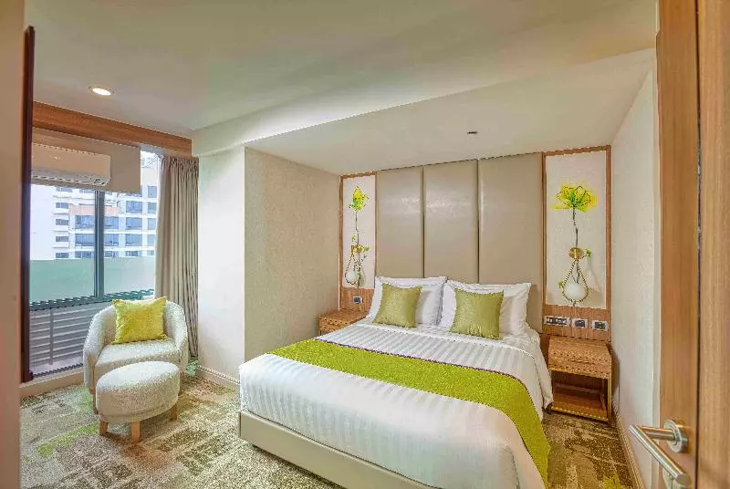 اتاق استاندارد با تخت بزرگ, Hampton Inn Harrison