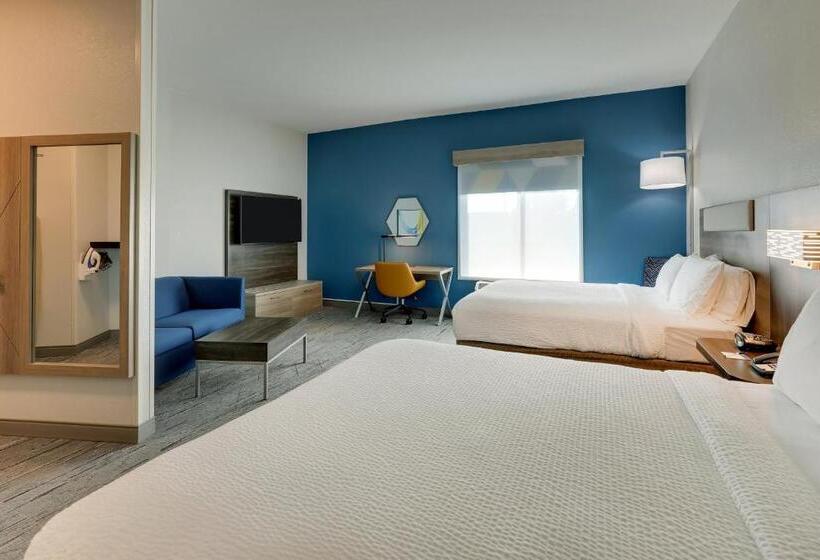 Номер Стандарт Адаптированный для Инвалидов, Holiday Inn Express Leland   Wilmington Area, An Ihg