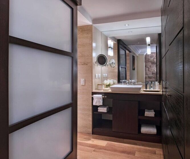 סוויטה דלוקס, Jw Marriott El Convento Cusco