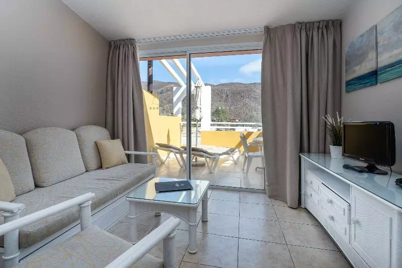 Standard-huone Sisäpuolella, Jw Marriott El Convento Cusco