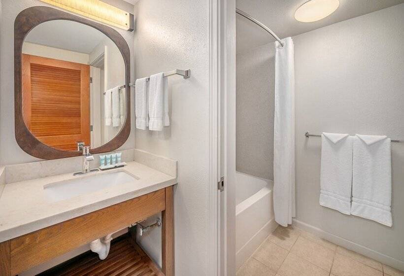 غرفه قياسيه سريرين مزدوجين, Maui Beach