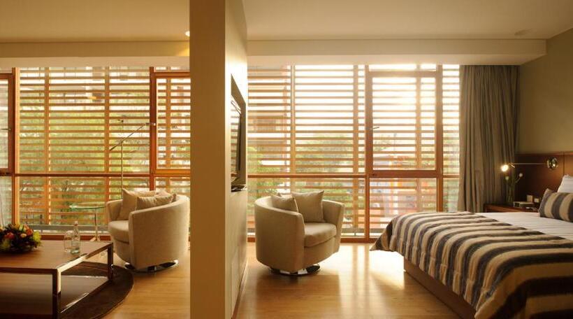 جناح جونيور, Noi Vitacura