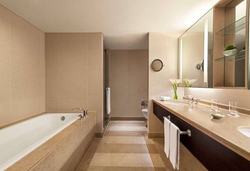 اتاق لوکس, Shangri La Far Eastern Tainan