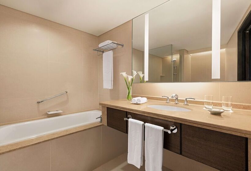 اتاق لوکس, Shangri La Far Eastern Tainan