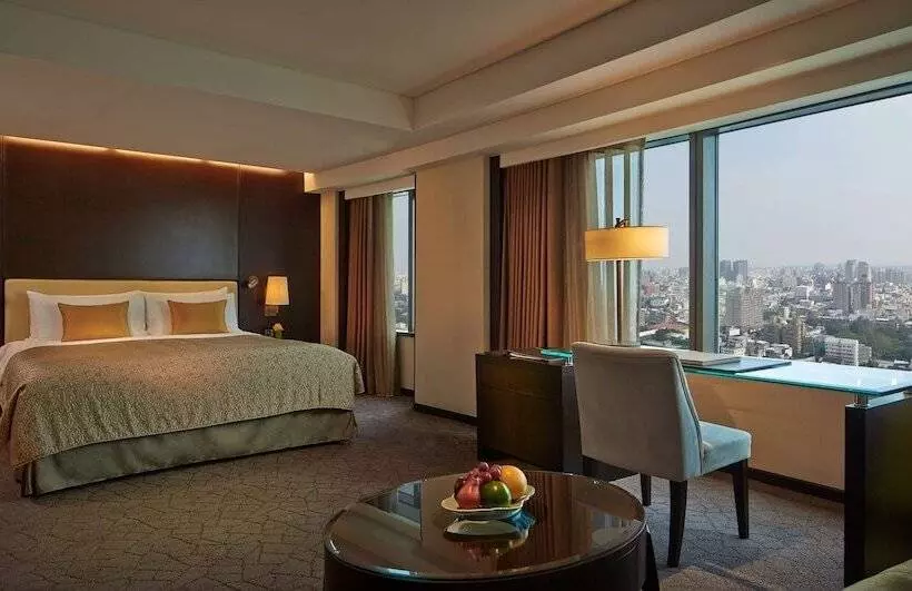 キングサイズベッドのデラックスルーム, Shangri La Far Eastern Tainan