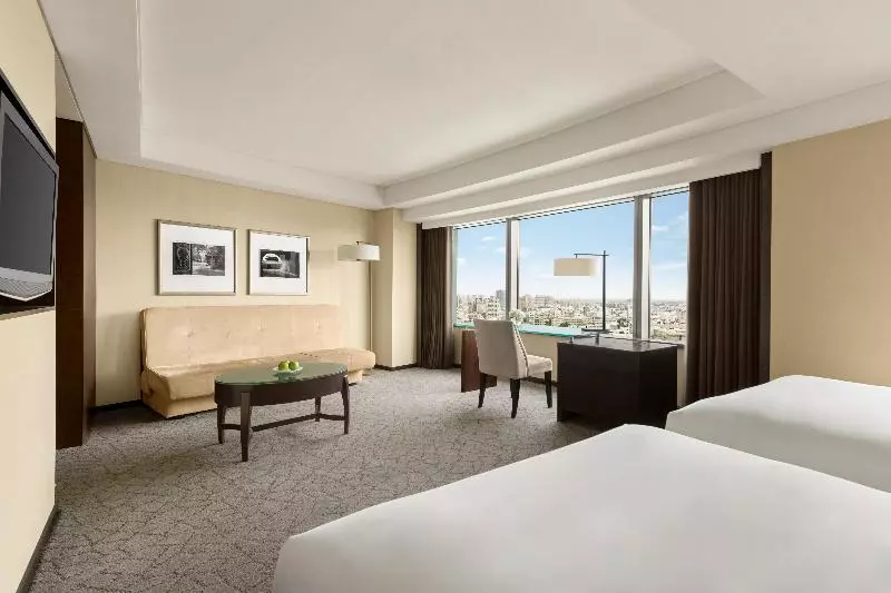 キングサイズベッドのデラックスルーム, Shangri La Far Eastern Tainan