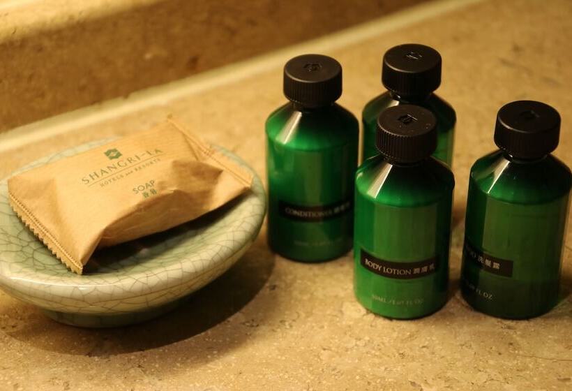 اتاق لوکس, Shangri La Far Eastern Tainan