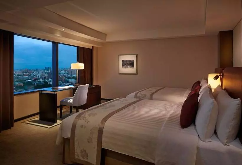 デラックスルーム, Shangri La Far Eastern Tainan
