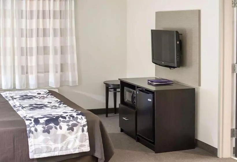 身障者適用スイートルーム, Sleep Inn & Suites Indoor Waterpark