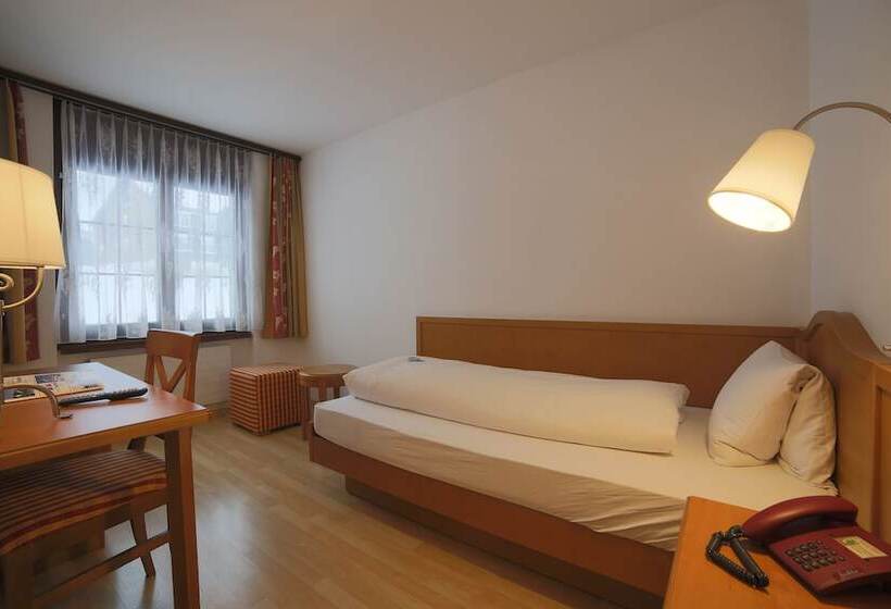 标准单人间, Toggenburg