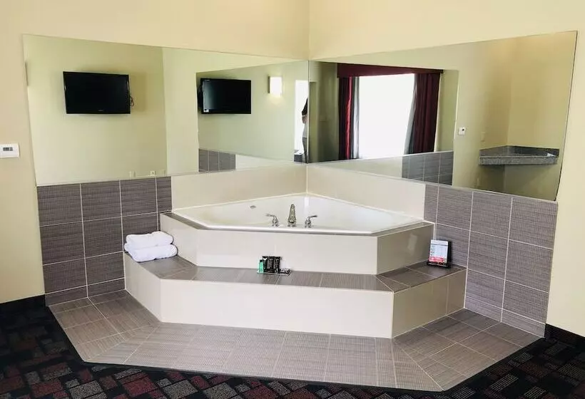 デラックススタジオ, Wingate By Wyndham Lake Charles Casino Area