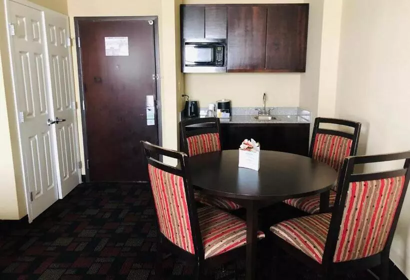 キングサイドベッドのスタンダードワンルーム, Wingate By Wyndham Lake Charles Casino Area