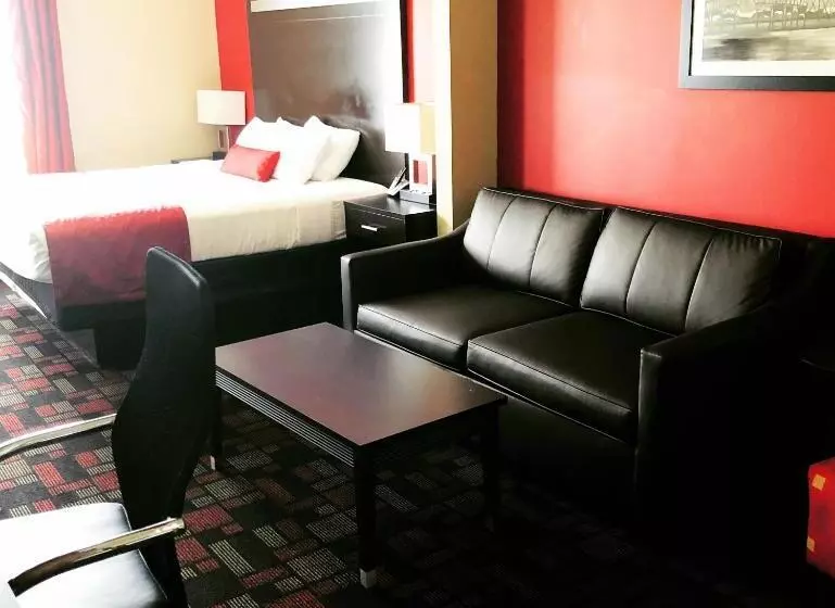 キングサイズベッドのデラックスルーム, Wingate By Wyndham Lake Charles Casino Area