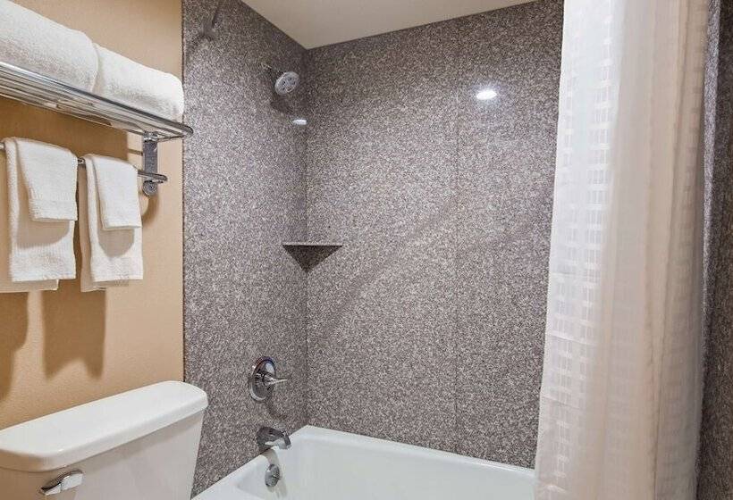 חדר סטנדרט שתי מיטות זוגיות, Surestay Hotel By Best Western Tupelo North