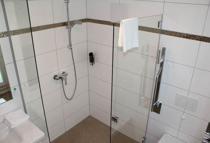 Standard-invahuone, Arena Villa Am Wasserpark