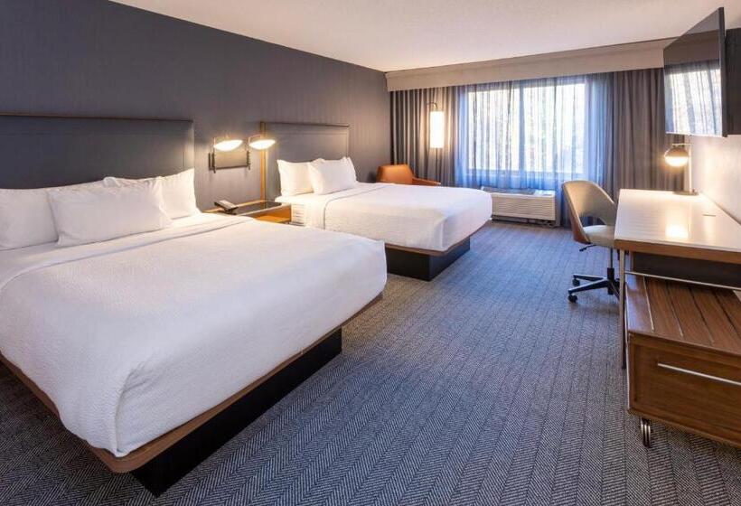 Номер Стандарт, Courtyard Minneapolis St. Paul/roseville