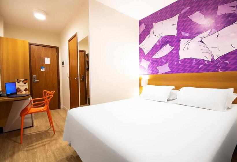 Номер Стандарт, Dan Inn Sao Carlos