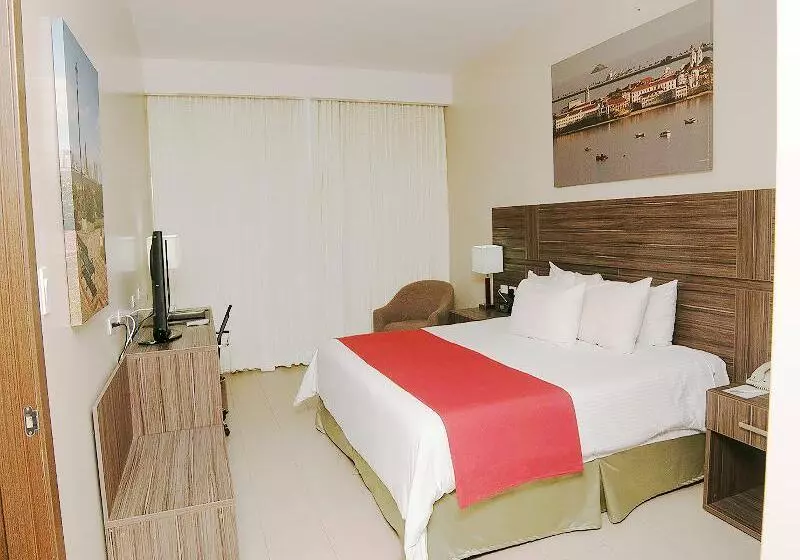 Standard Neljän Hengen Huone, Days Inn By Wyndham St Augustine/historic Downtown
