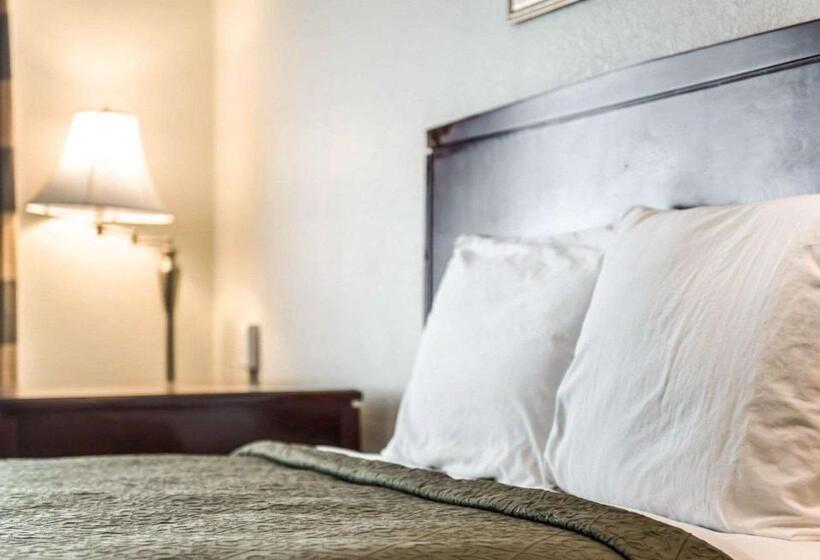 غرفة قياسية, Econo Lodge